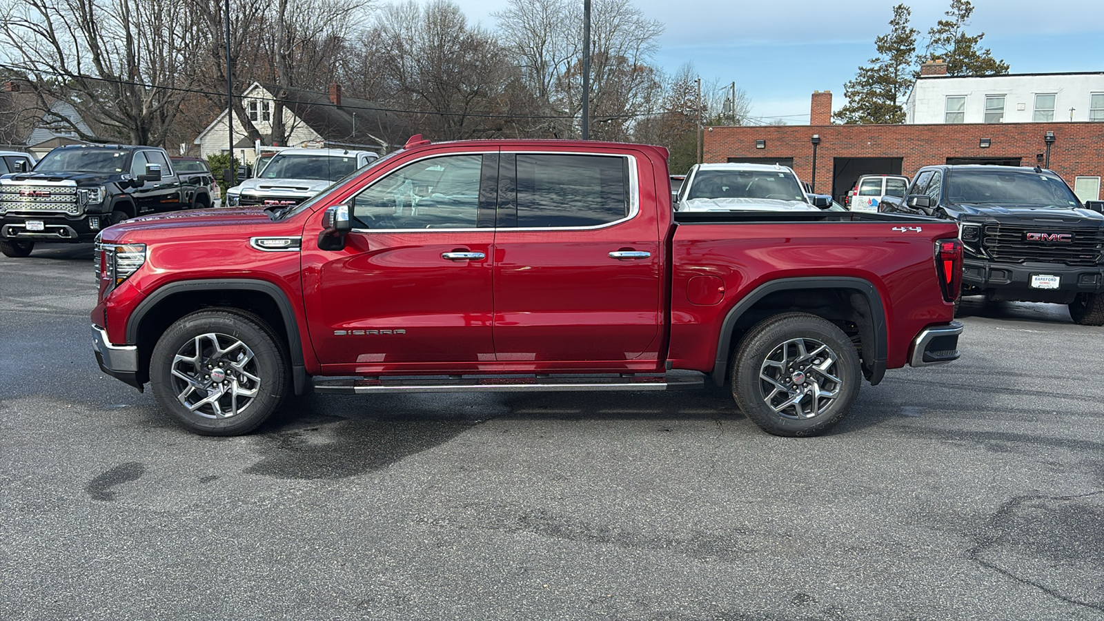 2025 GMC Sierra 1500 SLT 3