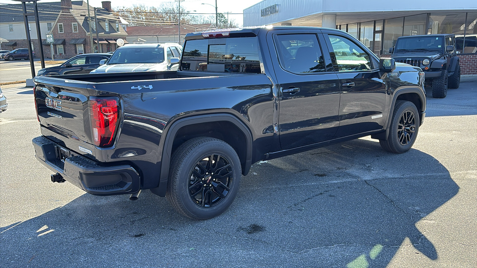 2025 GMC Sierra 1500 Elevation 36