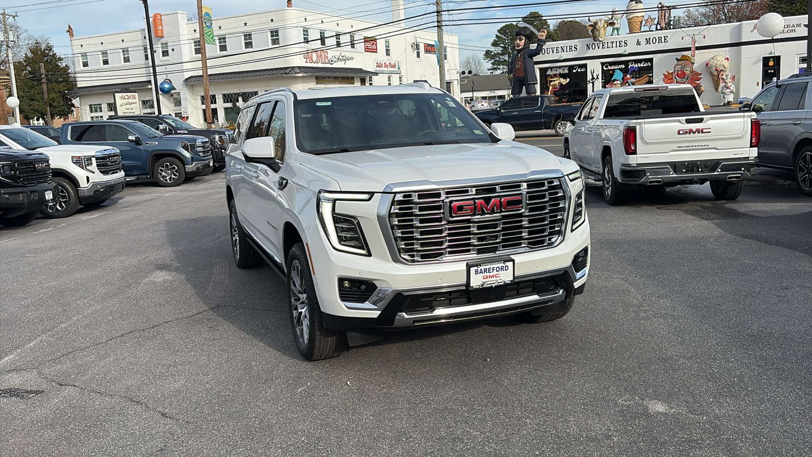 2025 GMC Yukon XL Denali 41