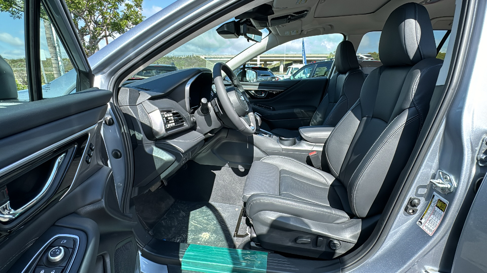 2024 Subaru Outback Touring XT 12