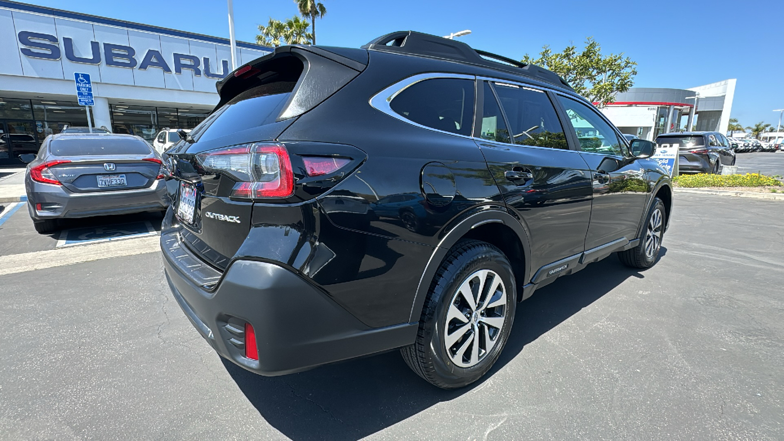 2022 Subaru Outback Premium 3