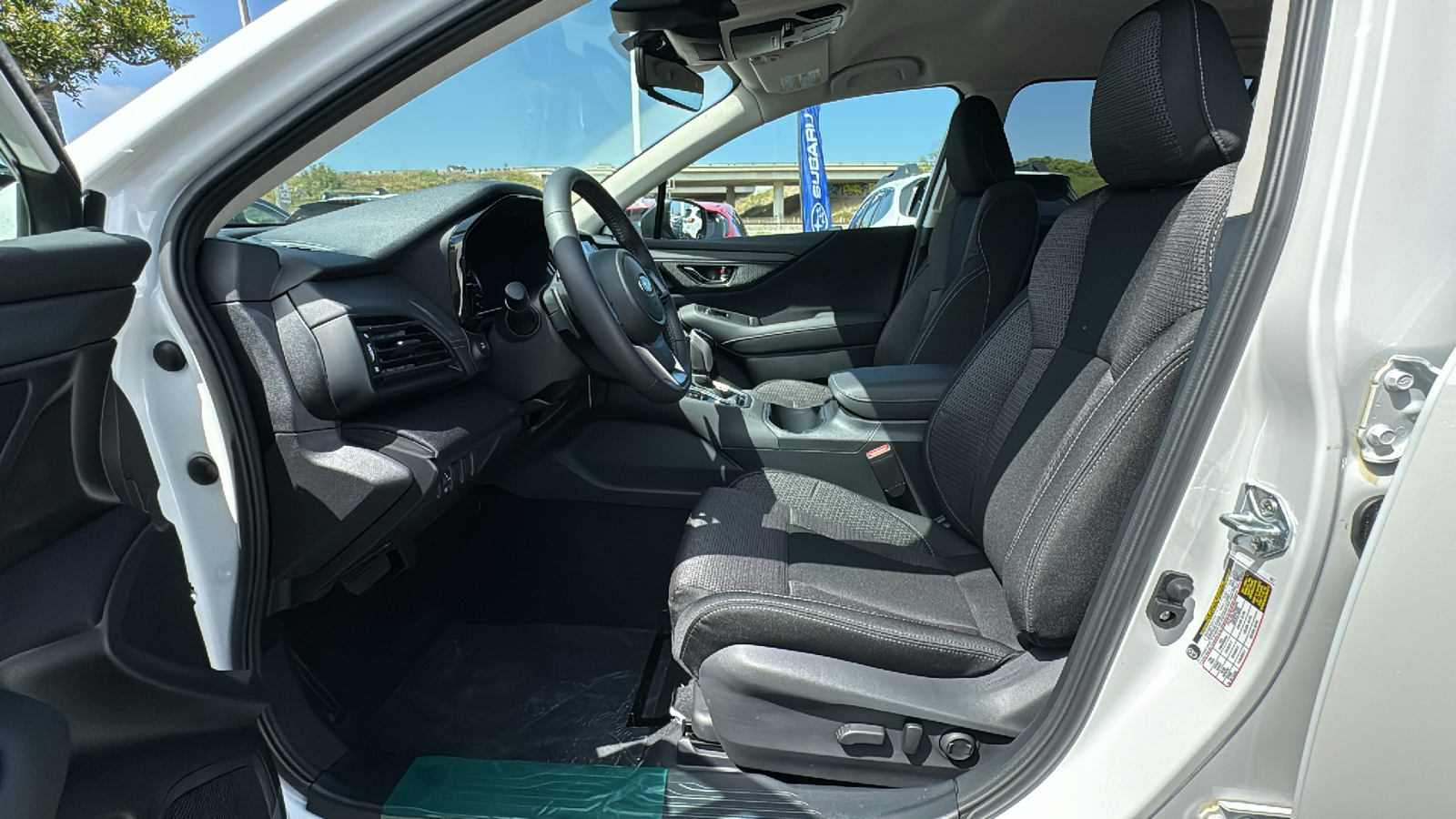 2024 Subaru Outback Premium 12