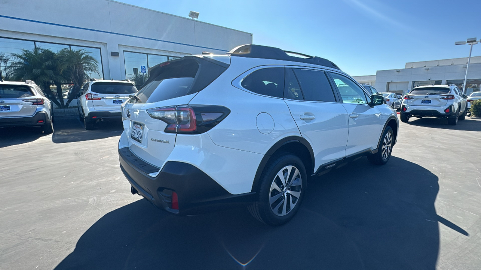 2022 Subaru Outback Premium 3