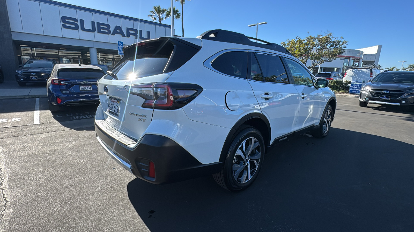 2022 Subaru Outback Limited XT 3