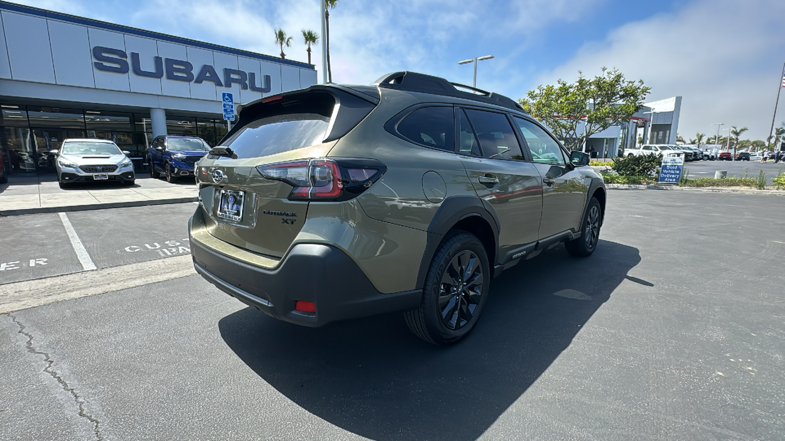 2025 Subaru Outback Onyx Edition XT 3