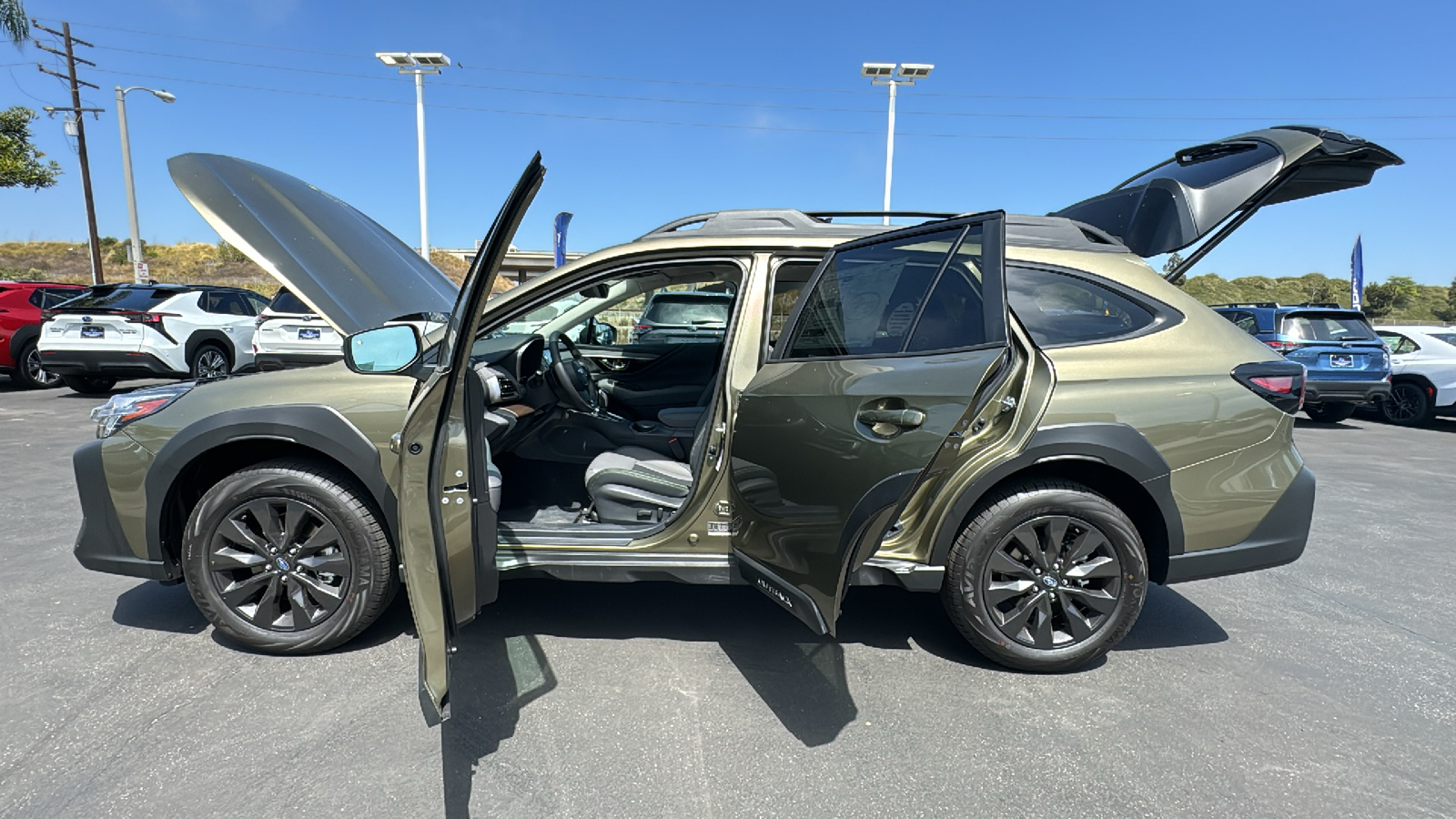 2025 Subaru Outback Onyx Edition XT 11