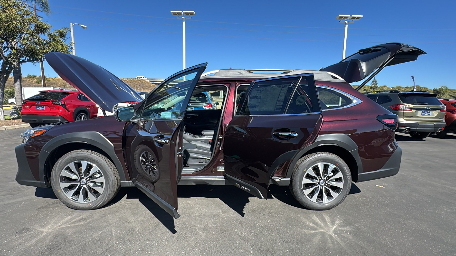 2025 Subaru Outback Touring 11