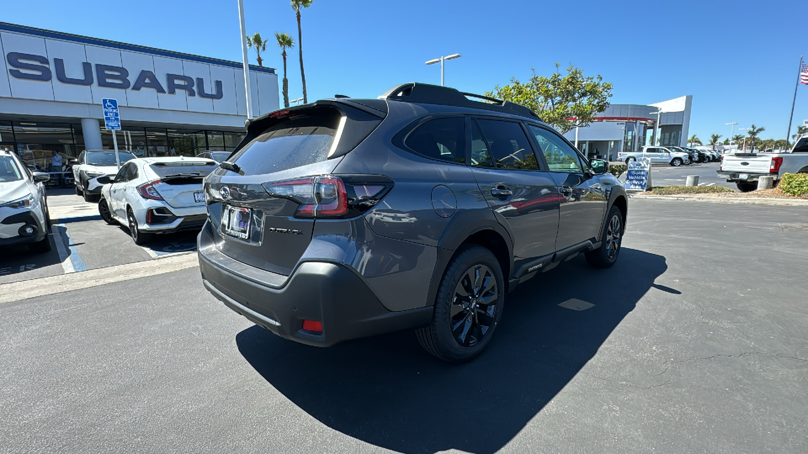 2025 Subaru Outback Onyx Edition 3