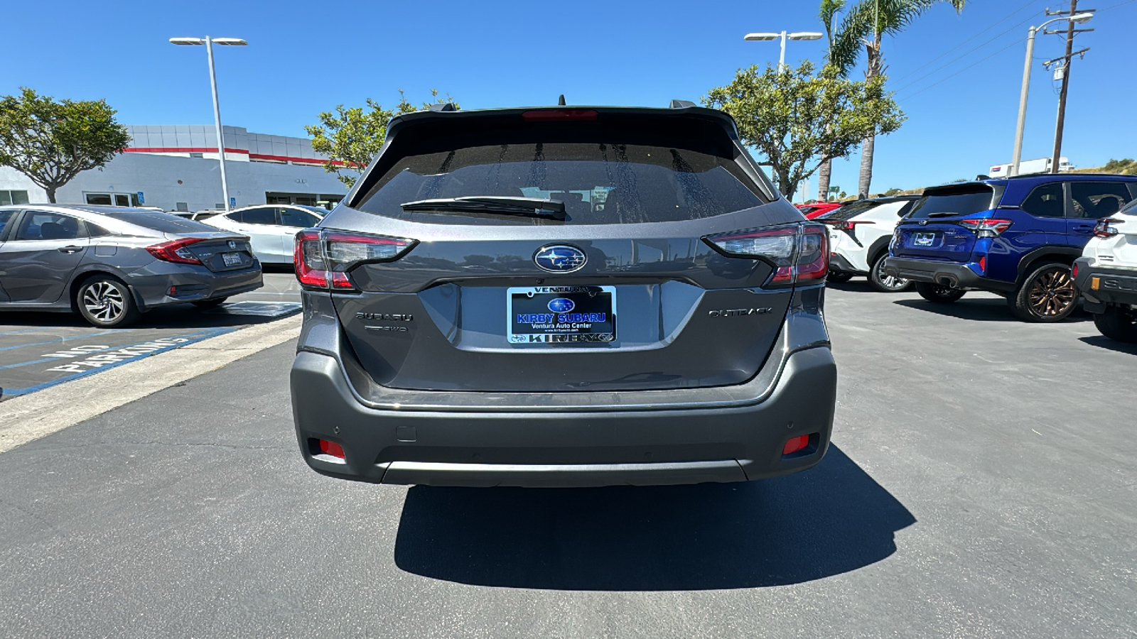 2025 Subaru Outback Onyx Edition 4