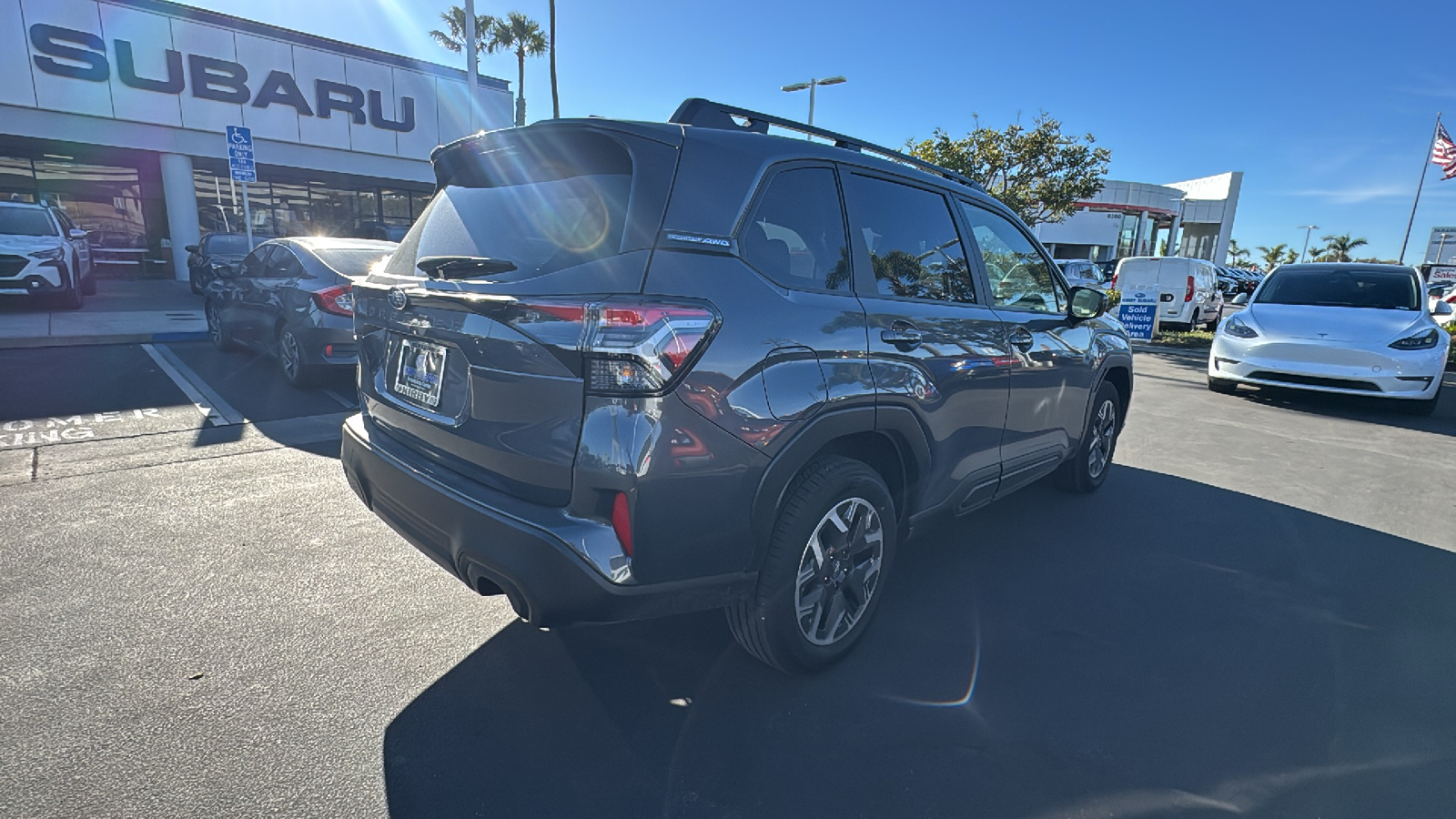 2025 Subaru Forester Premium 3