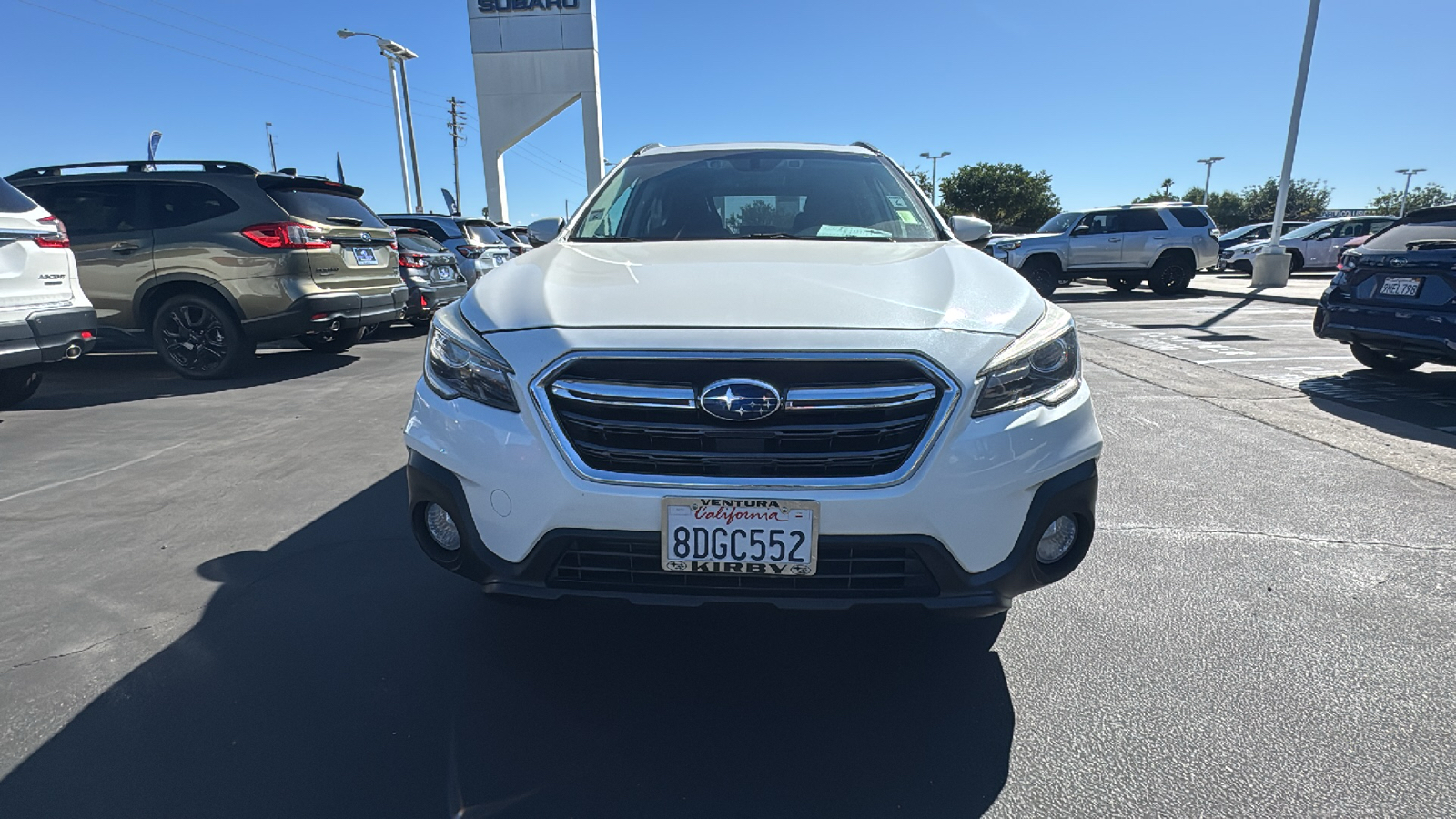 2018 Subaru Outback 3.6R 8