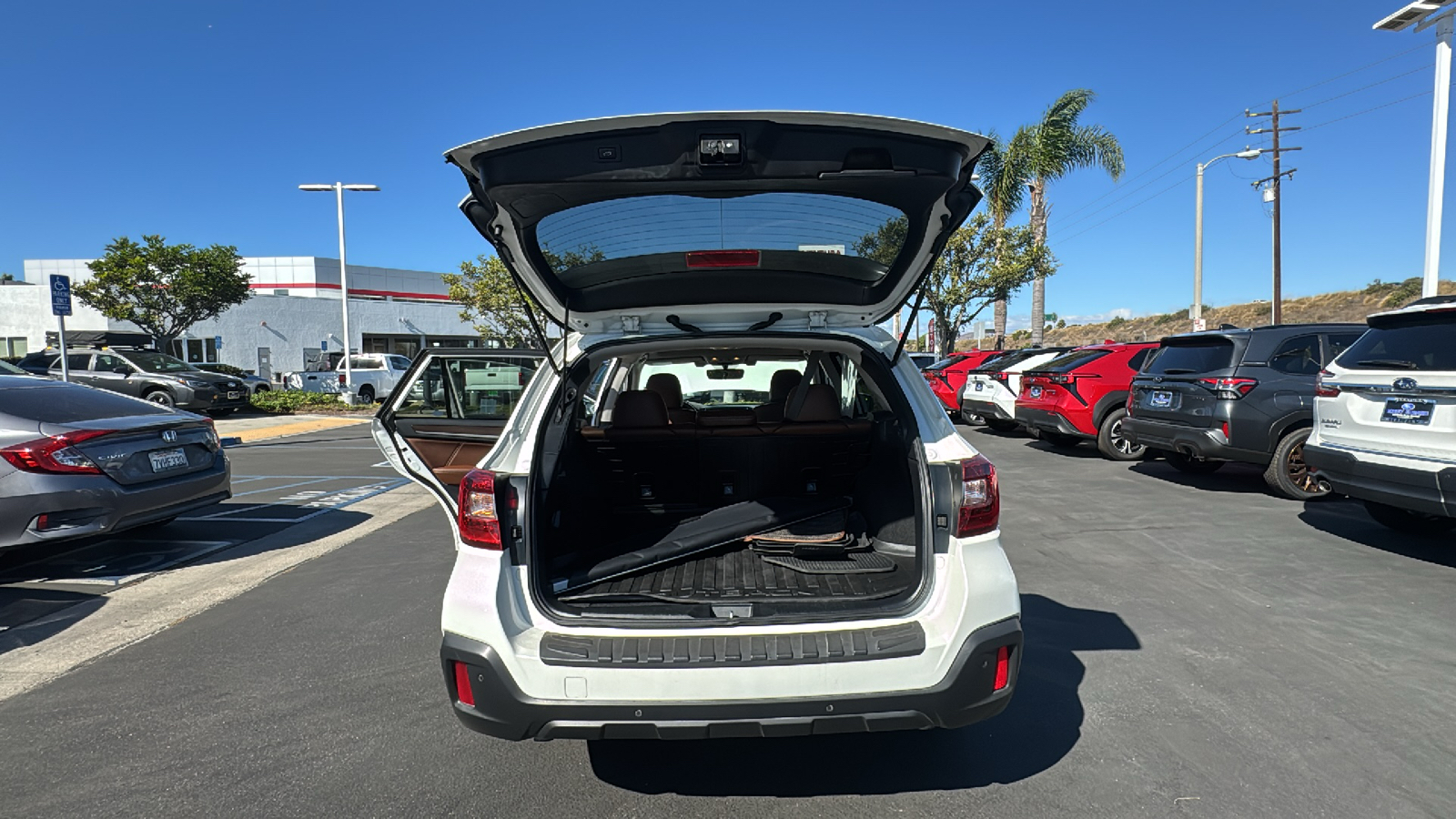 2018 Subaru Outback 3.6R 10