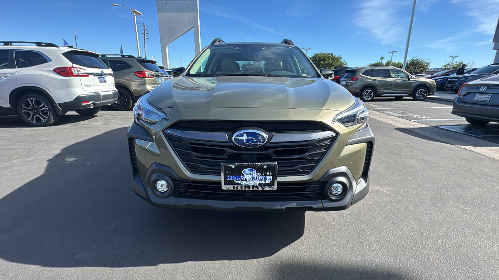 2025 Subaru Outback Premium 8