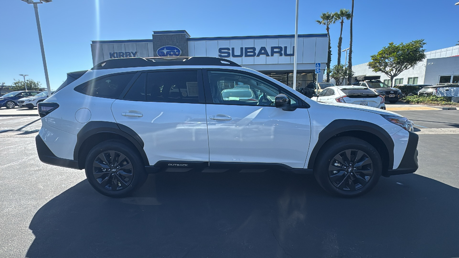 2025 Subaru Outback Onyx Edition XT 2