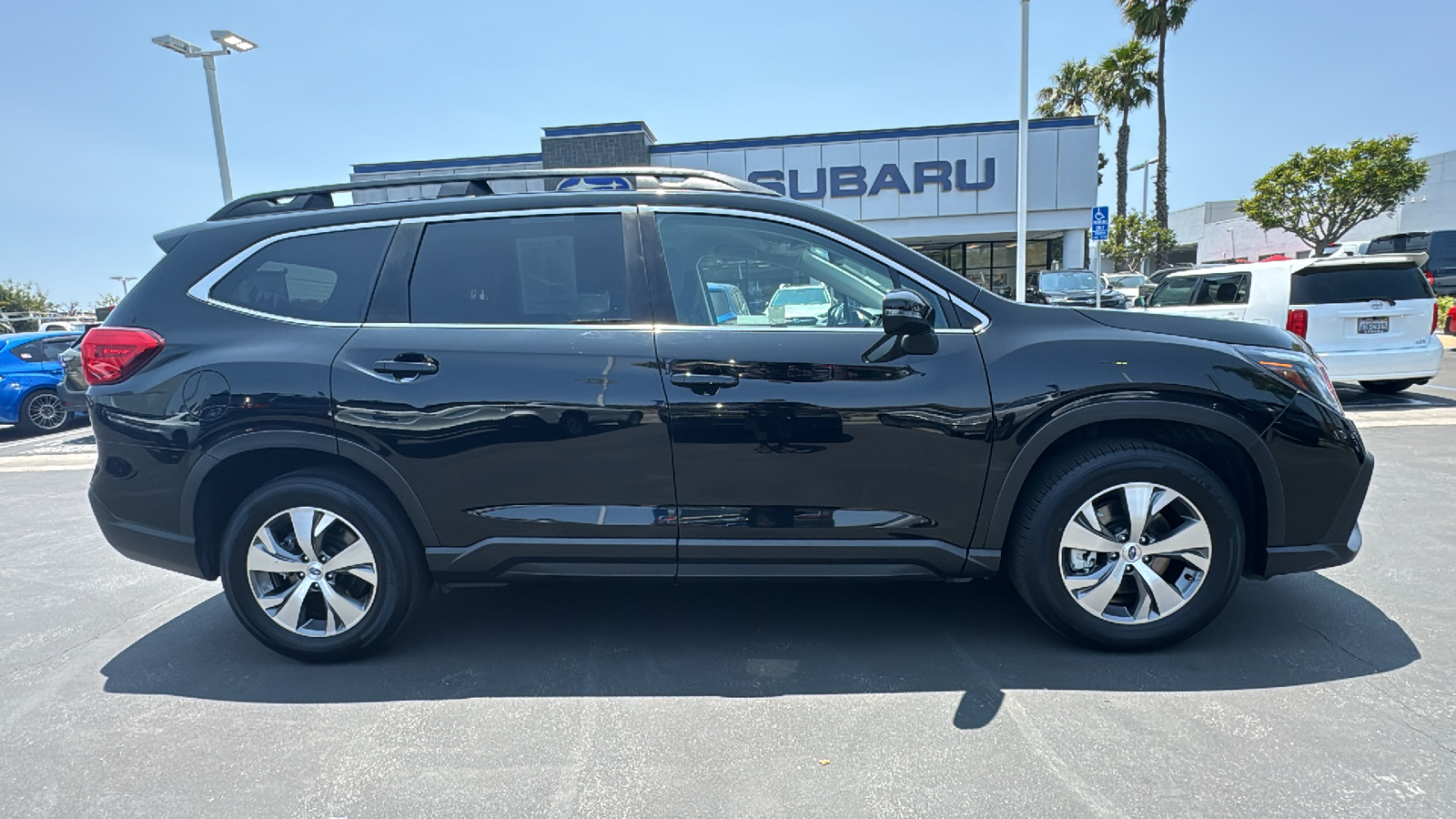 2023 Subaru Ascent Premium 2