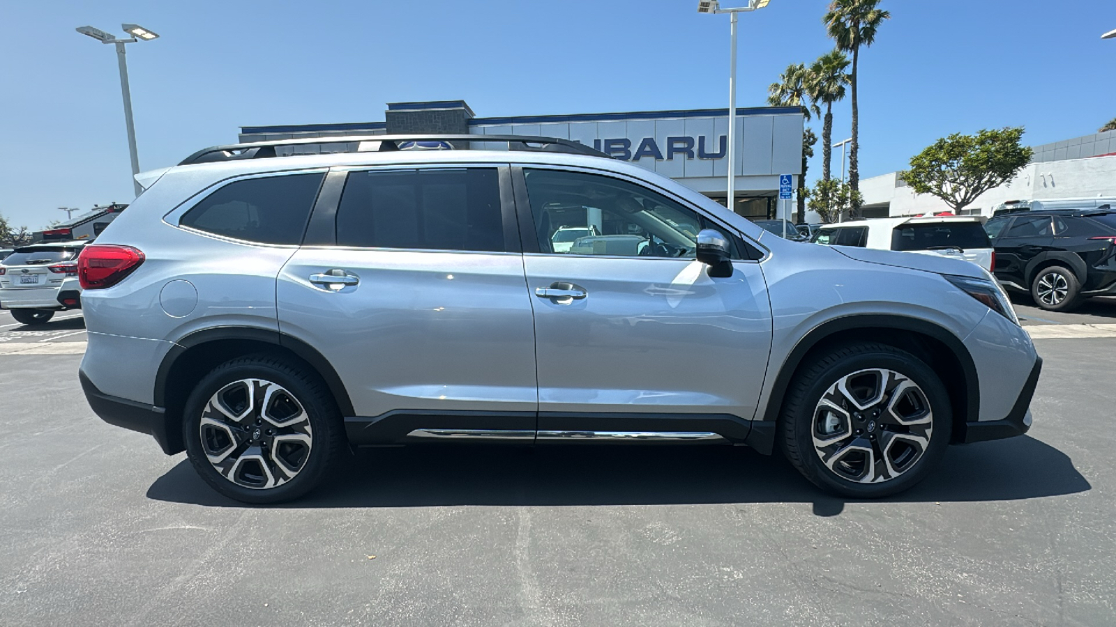 2023 Subaru Ascent Touring 2