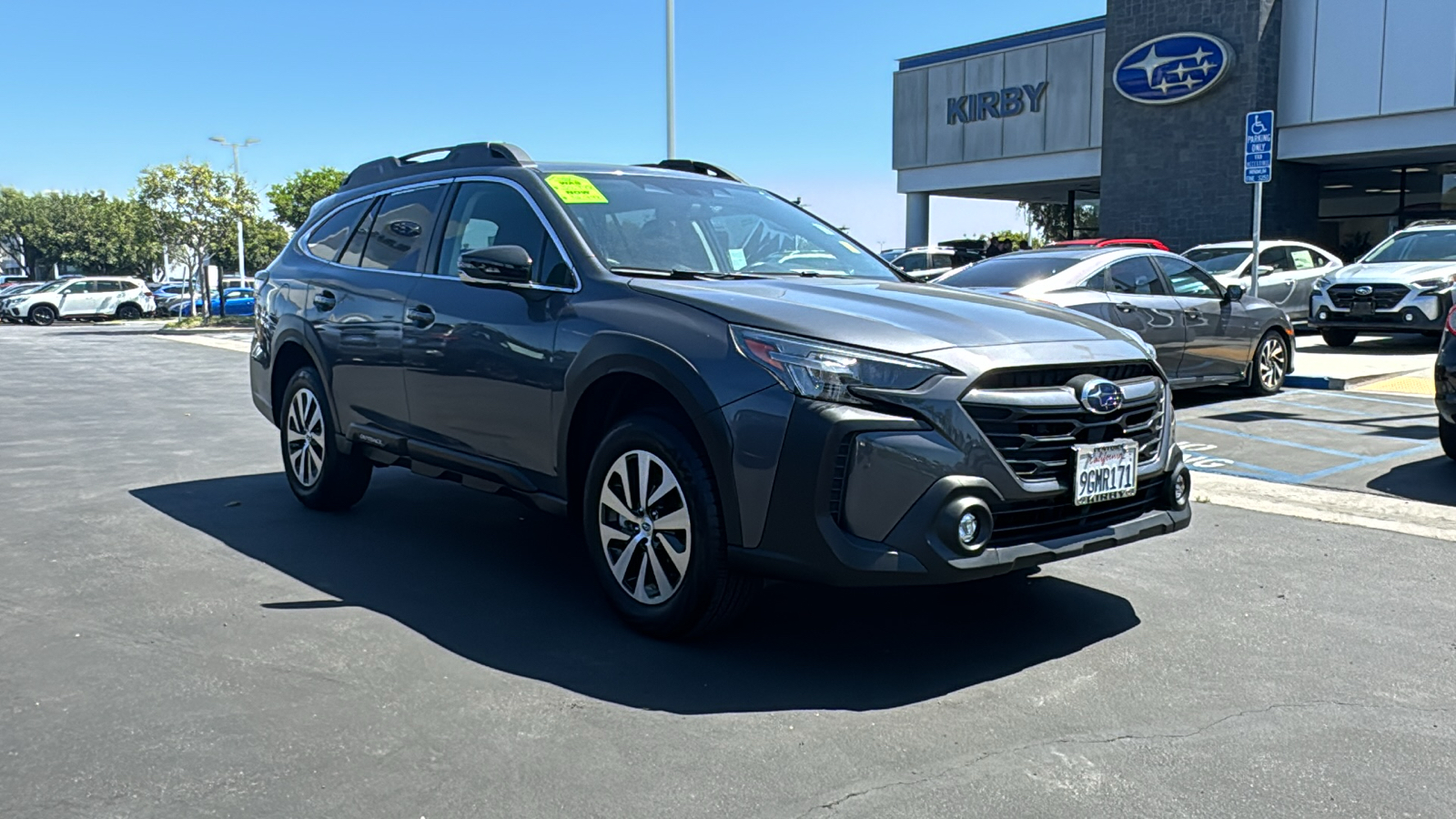 2024 Subaru Outback Premium 1