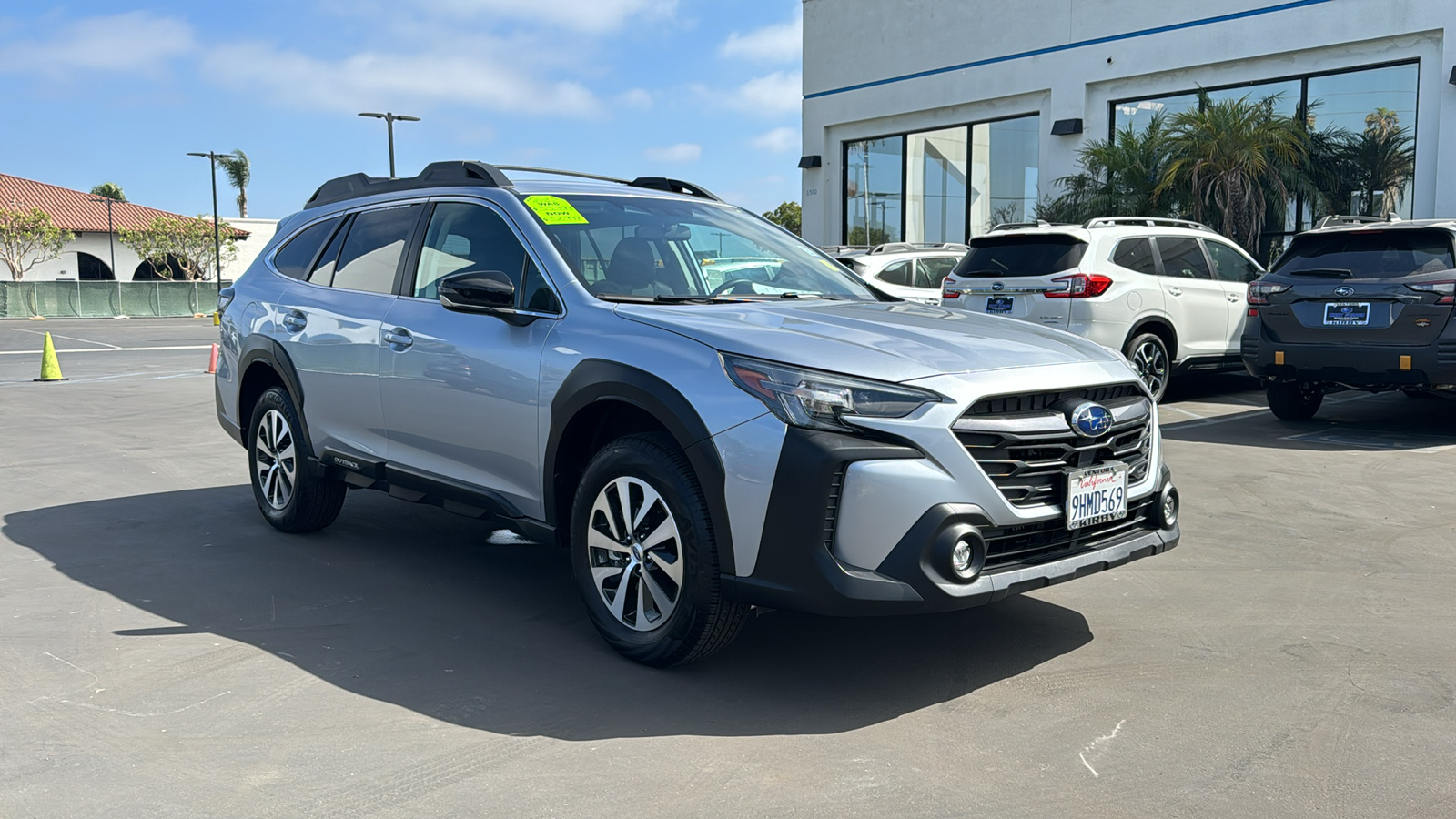 2024 Subaru Outback Premium 1