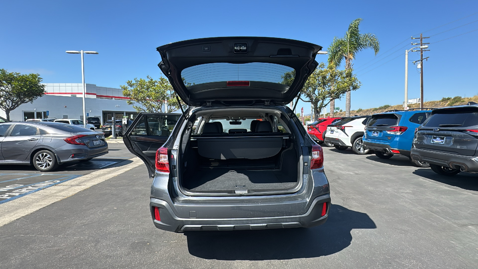 2019 Subaru Outback 2.5i 10