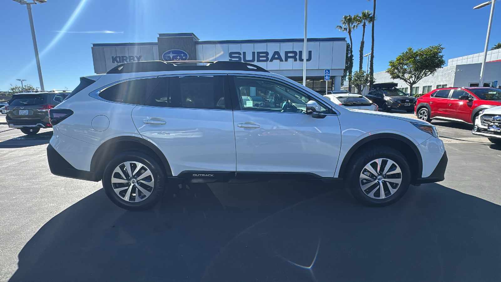 2022 Subaru Outback Premium 2