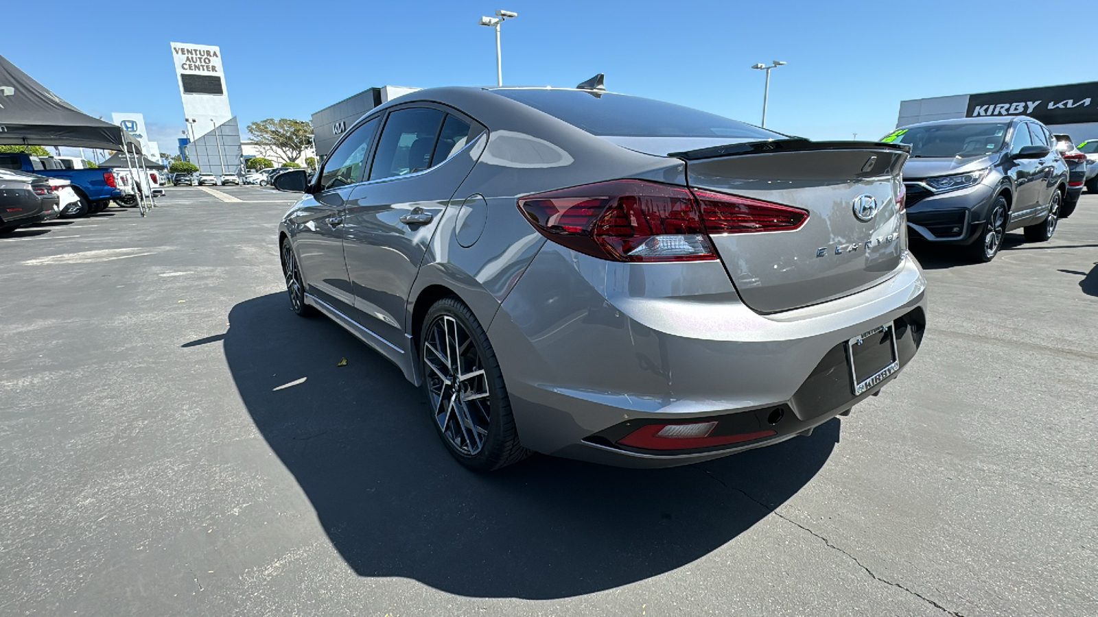 2020 Hyundai Elantra Sport 5