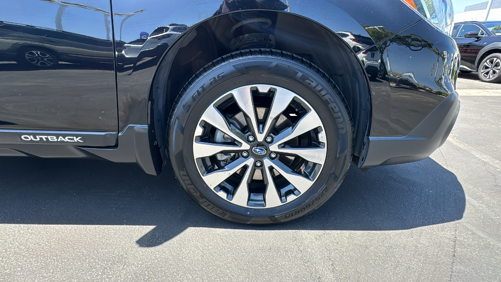 2017 Subaru Outback 3.6R 23