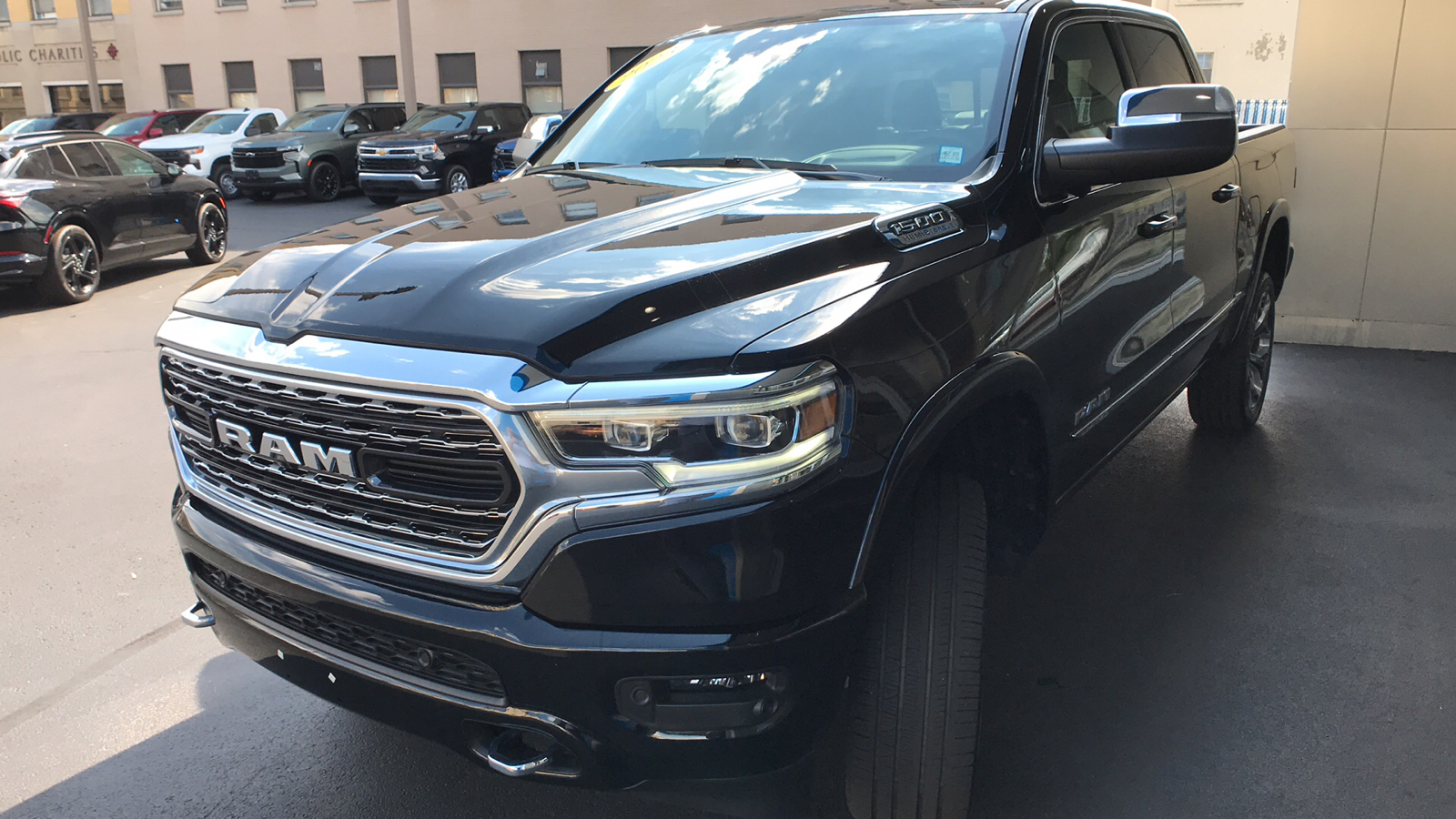 2023 Ram 1500 Limited 4