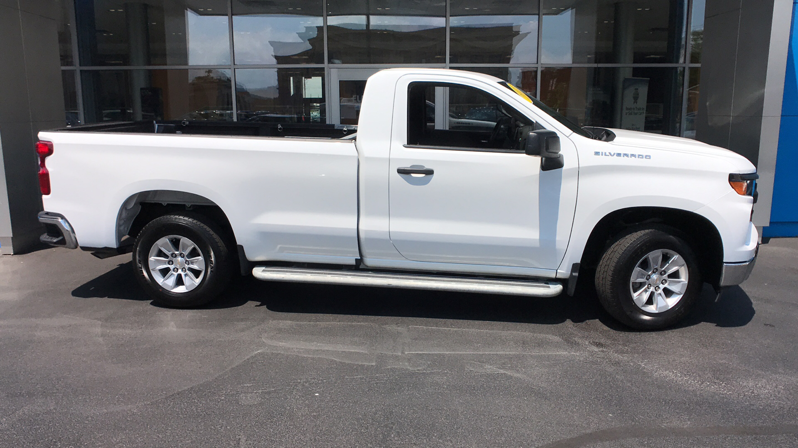 2023 Chevrolet Silverado 1500 WT 19