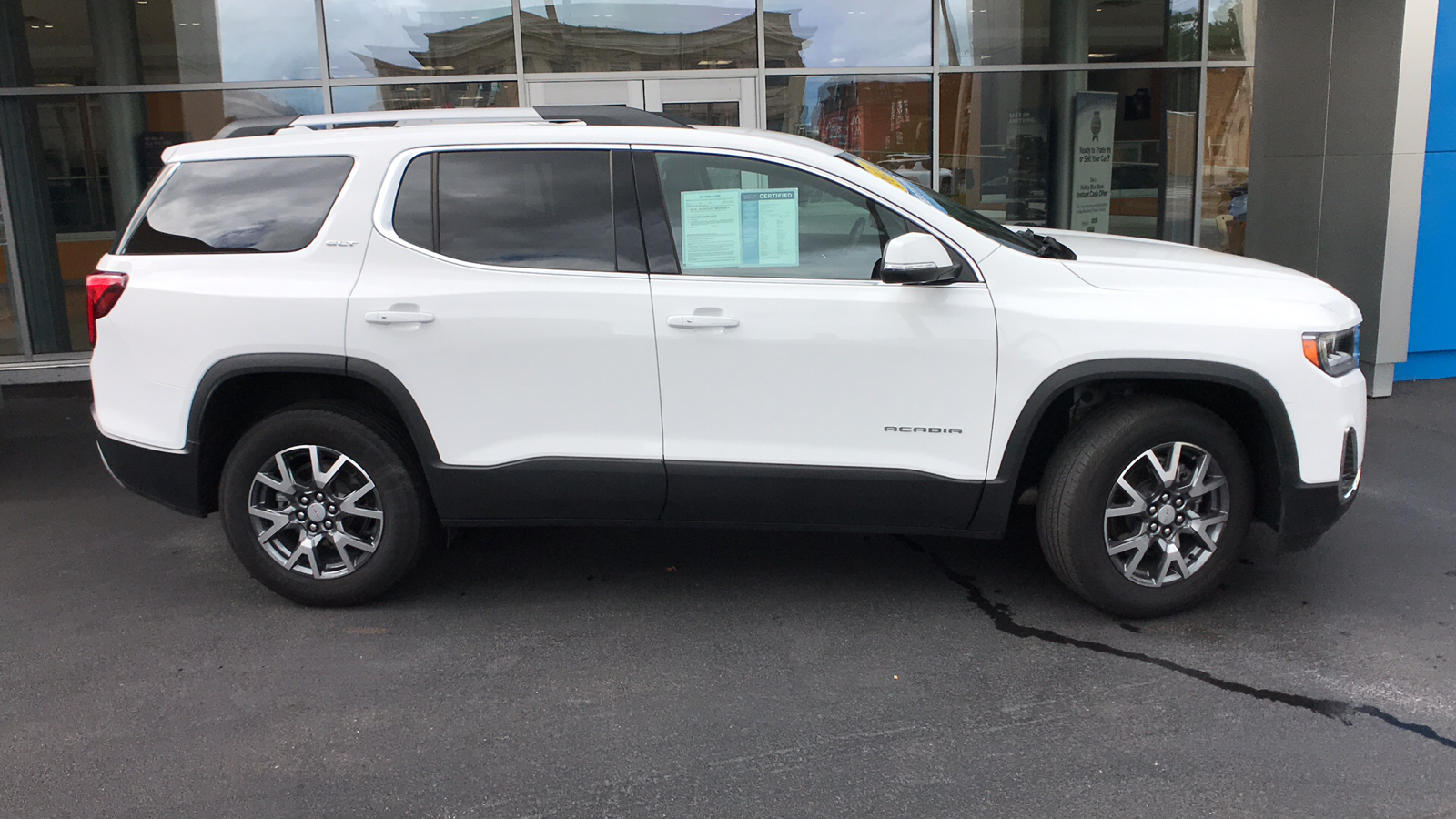 2023 GMC Acadia SLT 26