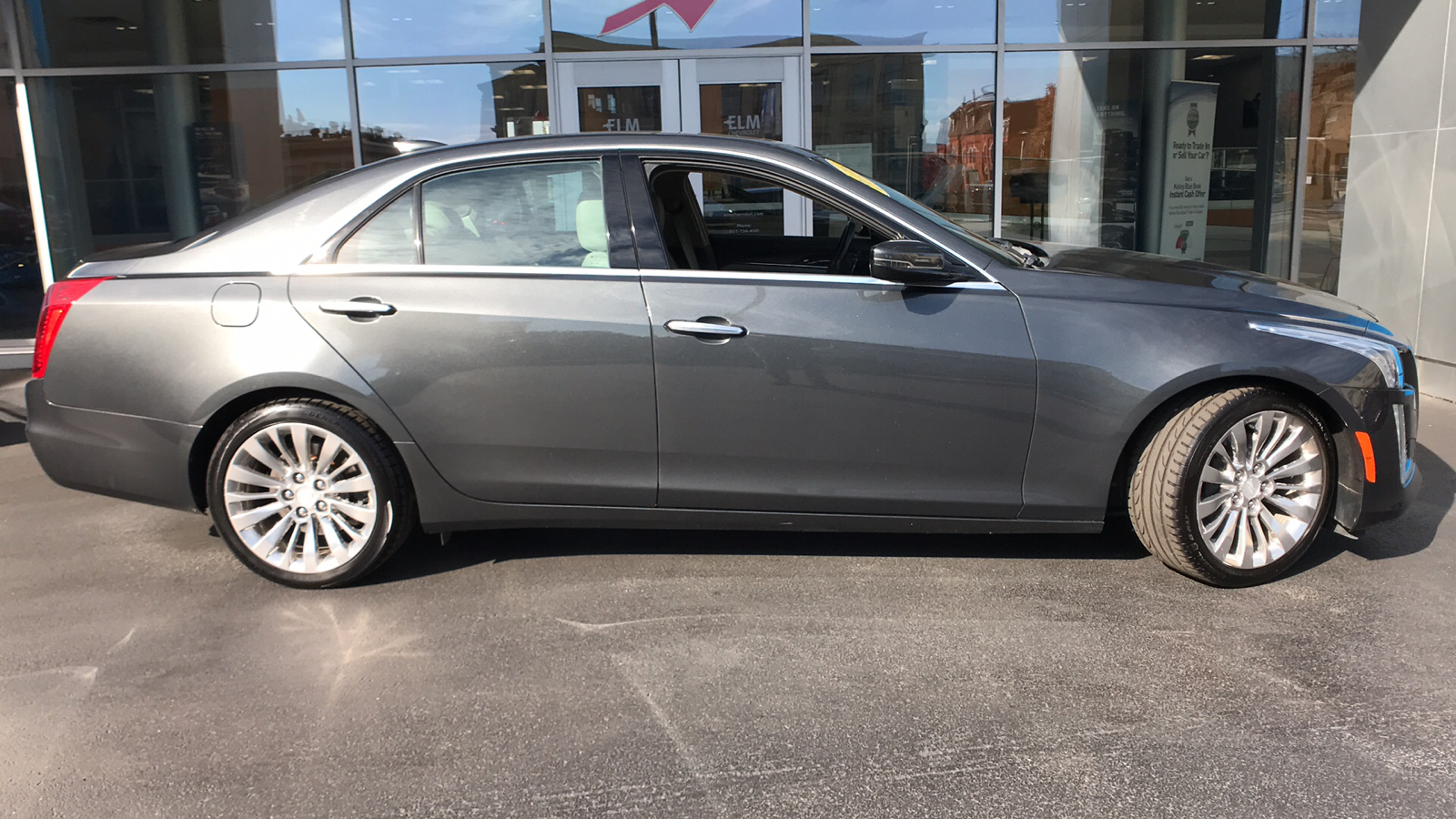 2016 Cadillac CTS 3.6L Luxury 2