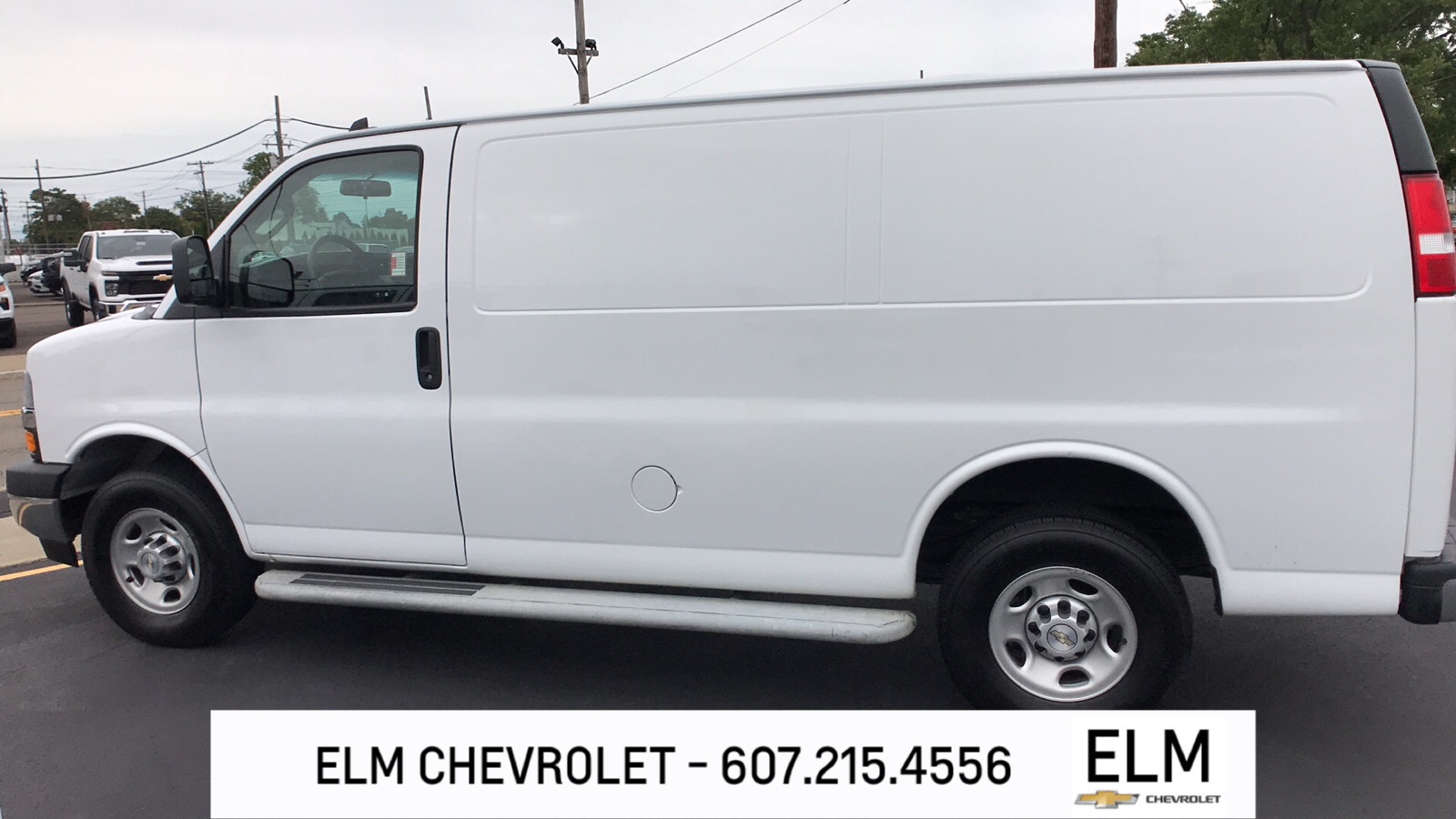 2022 Chevrolet Express 2500 Work Van 1