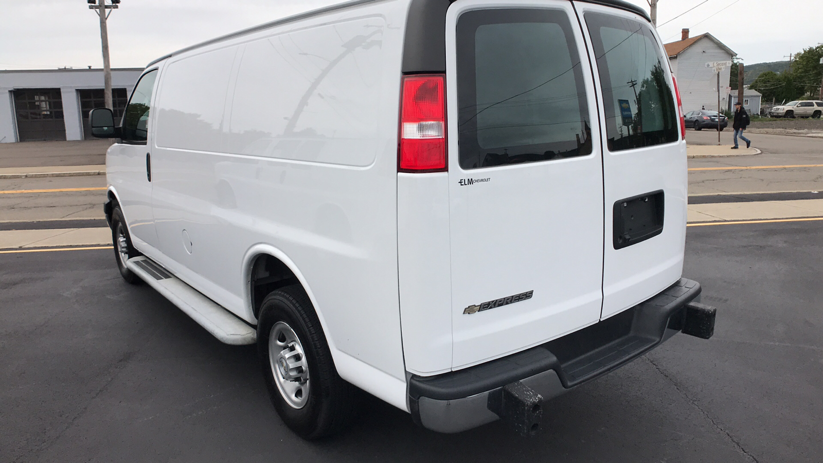 2022 Chevrolet Express 2500 Work Van 8