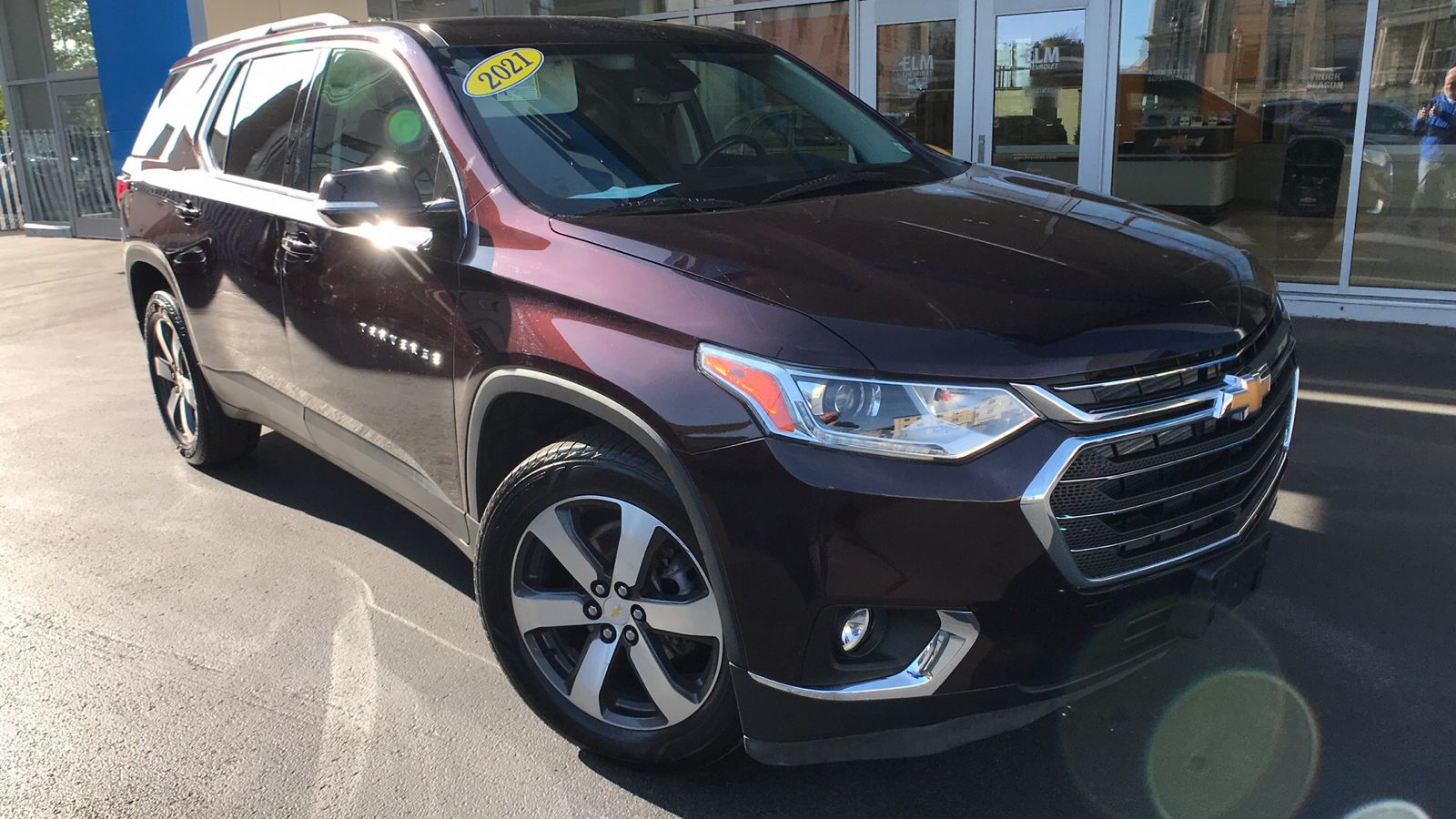 2021 Chevrolet Traverse LT Leather 2