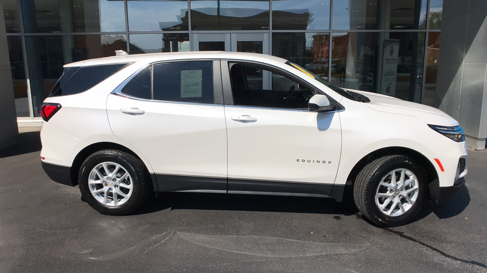 2022 Chevrolet Equinox LT 2