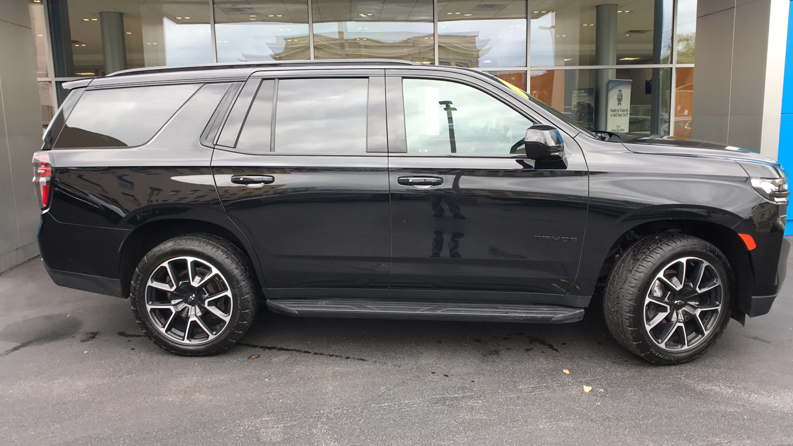 2021 Chevrolet Tahoe RST 2