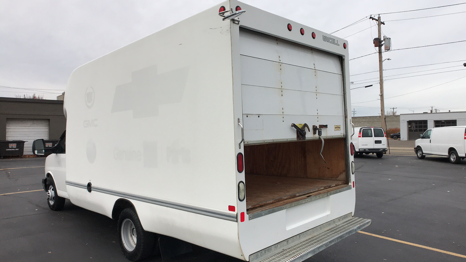 2014 Chevrolet Express 3500 Work Van 6