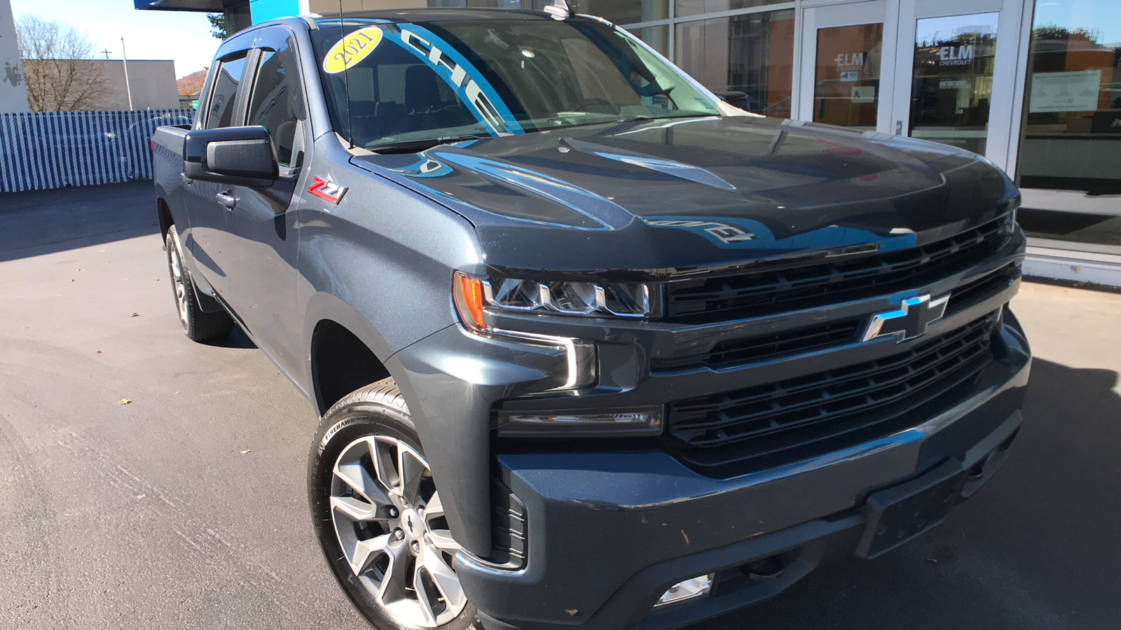 2021 Chevrolet Silverado 1500 RST 3