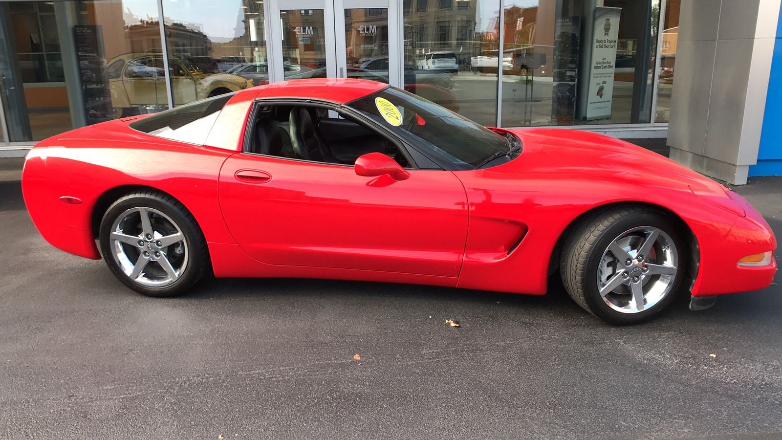 2000 Chevrolet Corvette Base 2