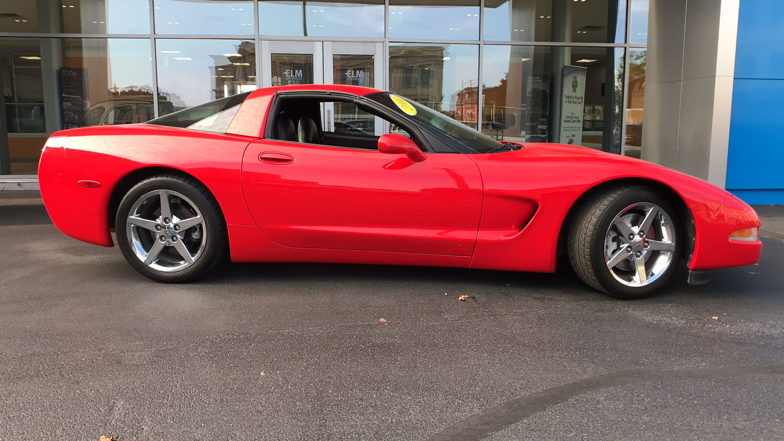 2000 Chevrolet Corvette Base 18