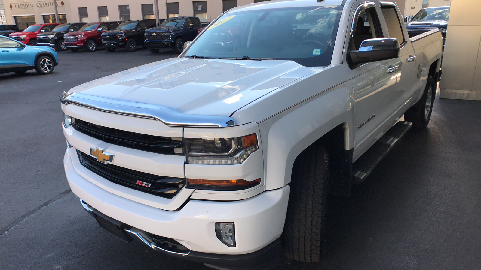 2017 Chevrolet Silverado 1500 LT 5