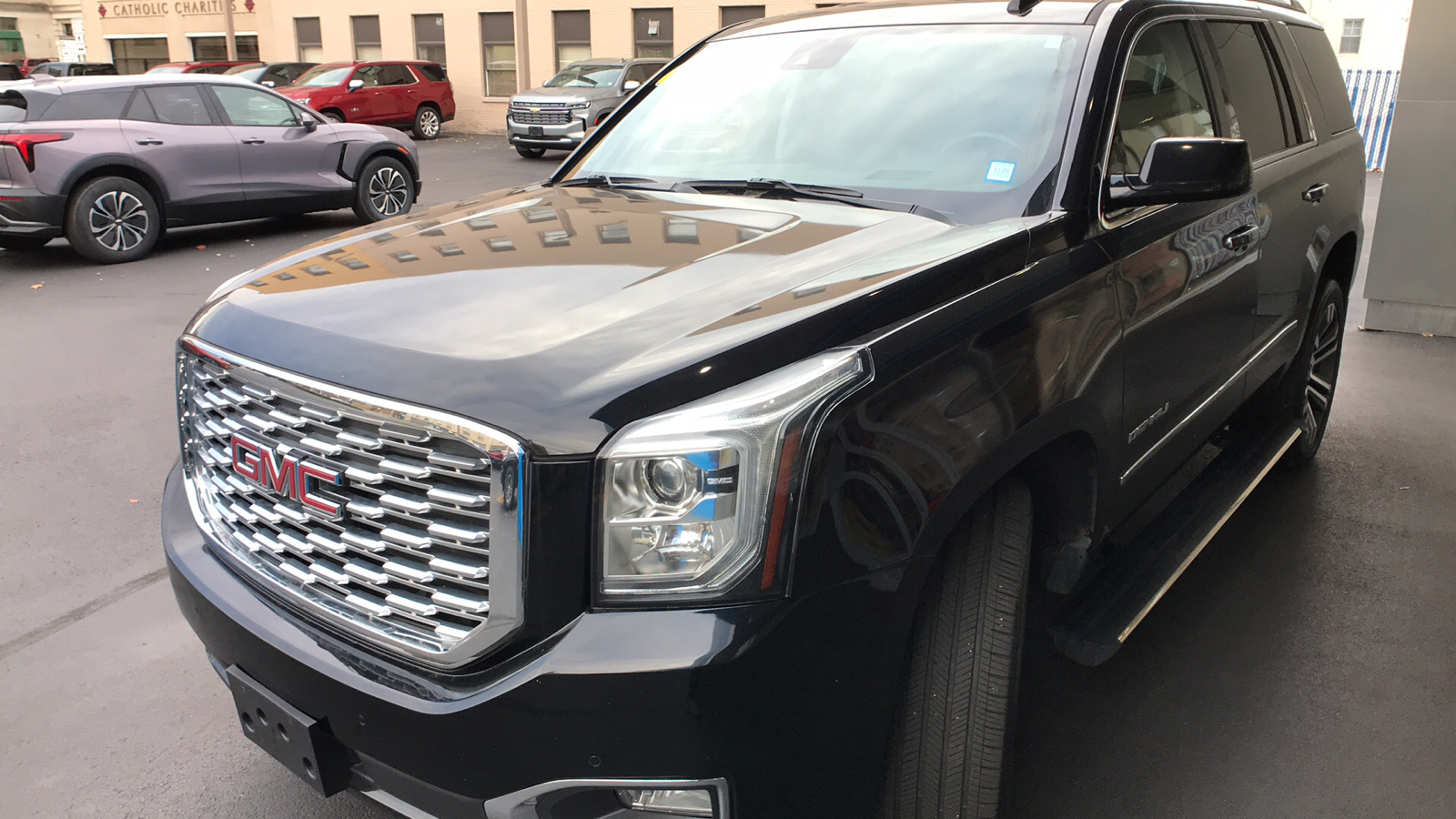 2020 GMC Yukon Denali 5