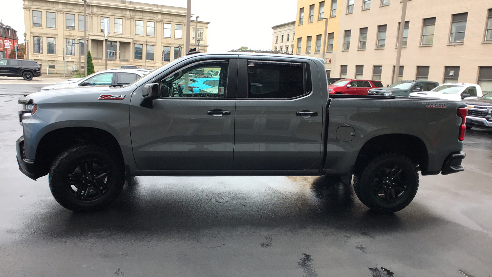 2021 Chevrolet Silverado 1500 LT Trail Boss 6