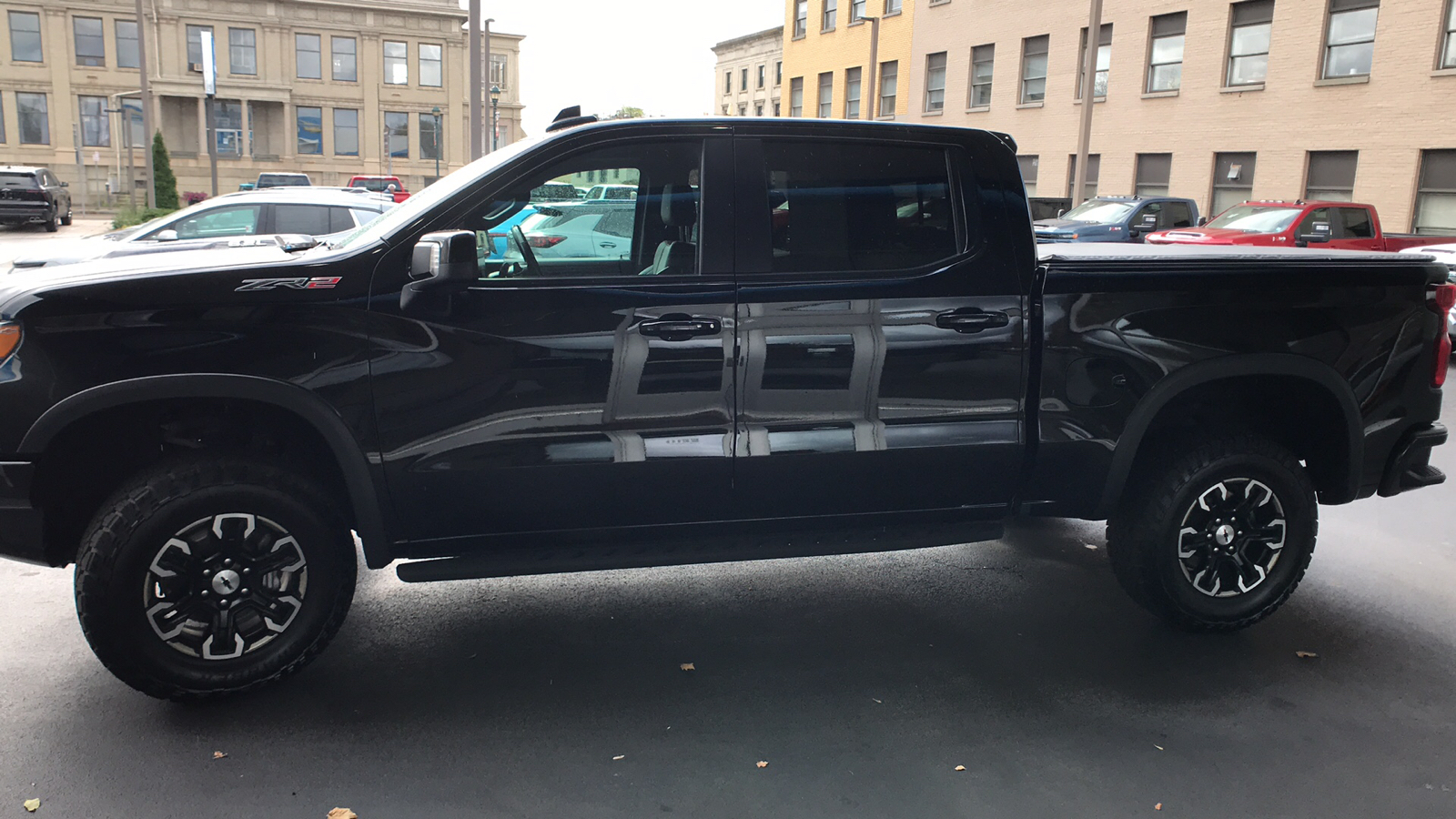 2022 Chevrolet Silverado 1500 ZR2 5