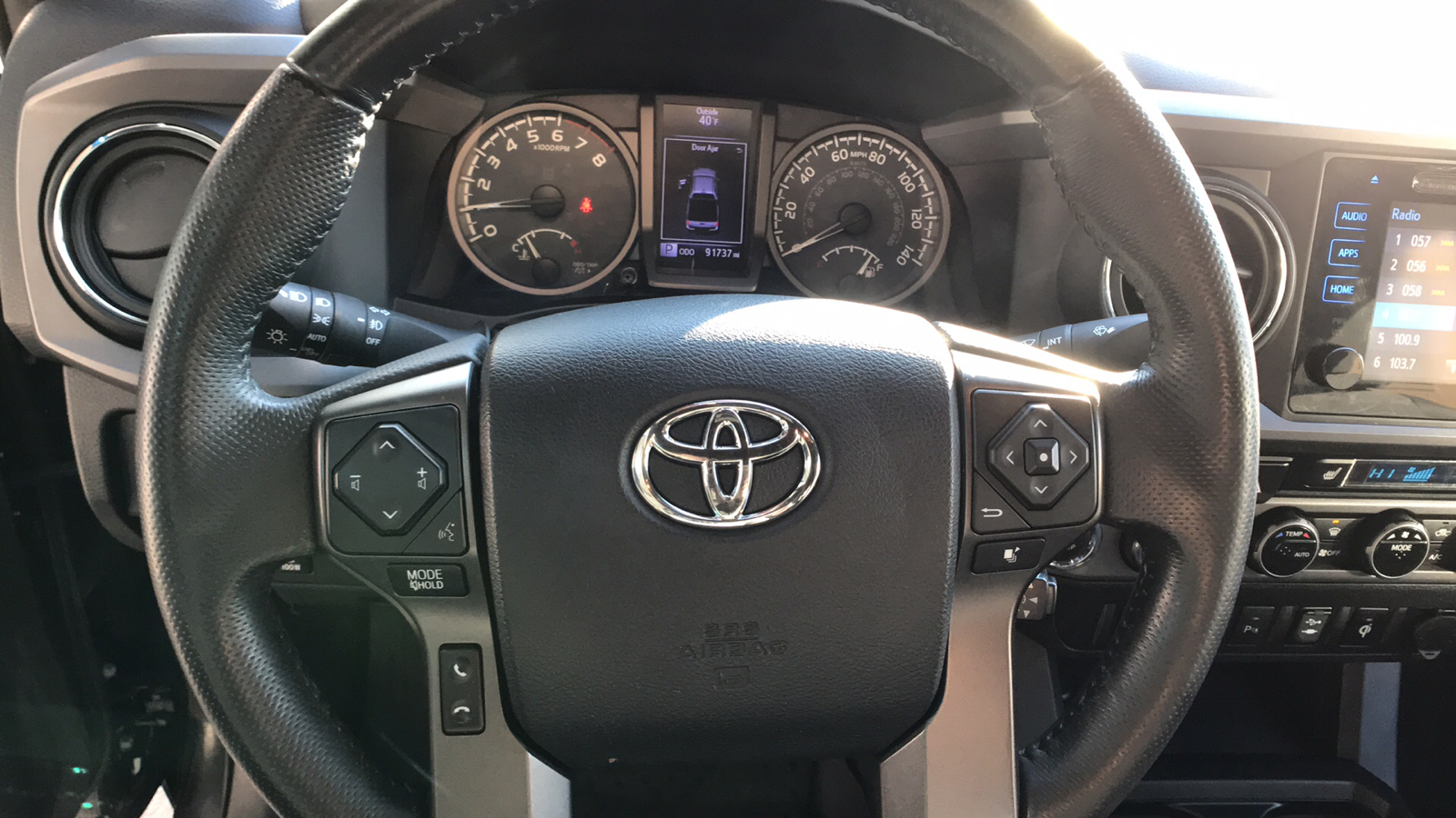 2016 Toyota Tacoma  14