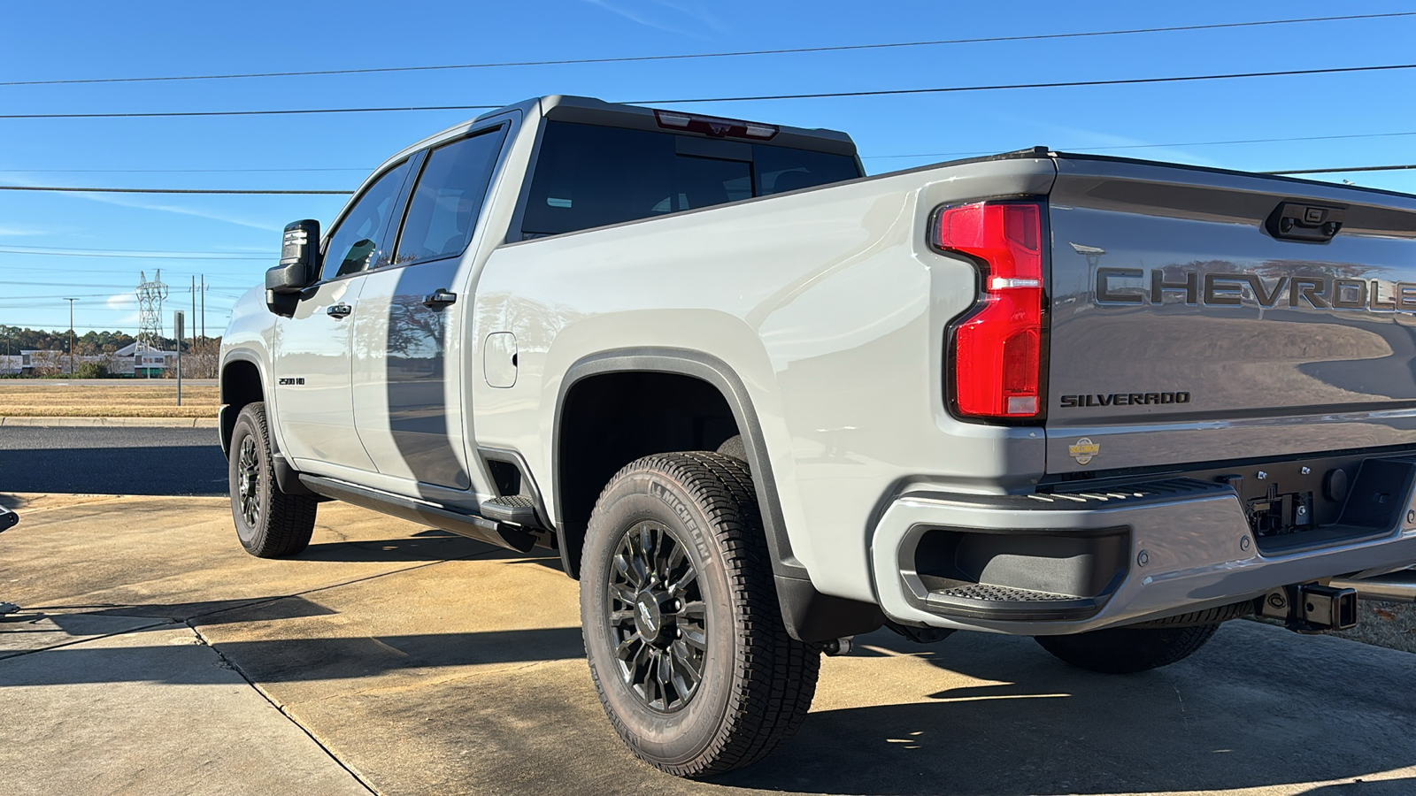 2024 Chevrolet Silverado 2500HD LTZ 2