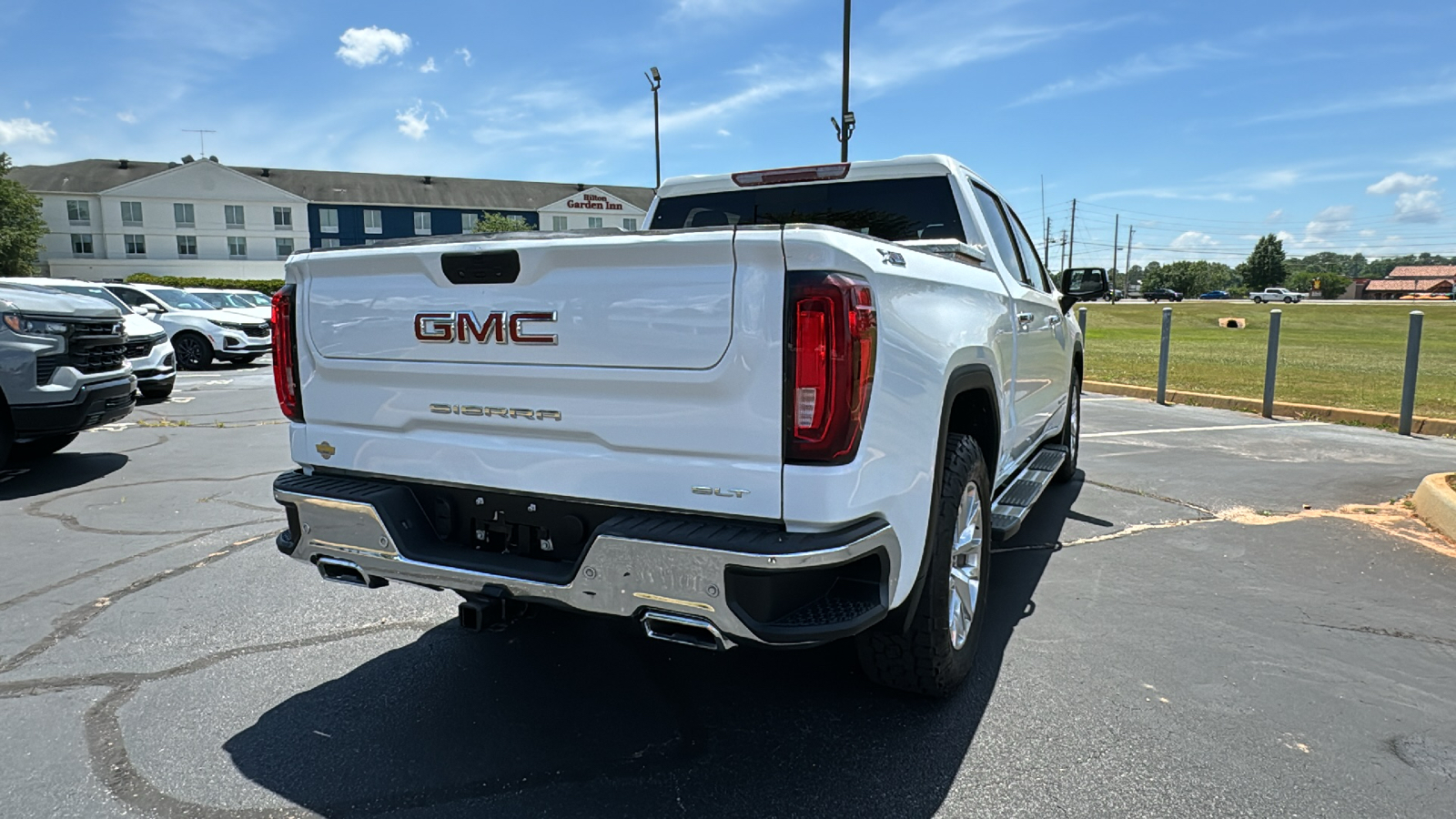 2022 GMC Sierra 1500 Limited SLT 30