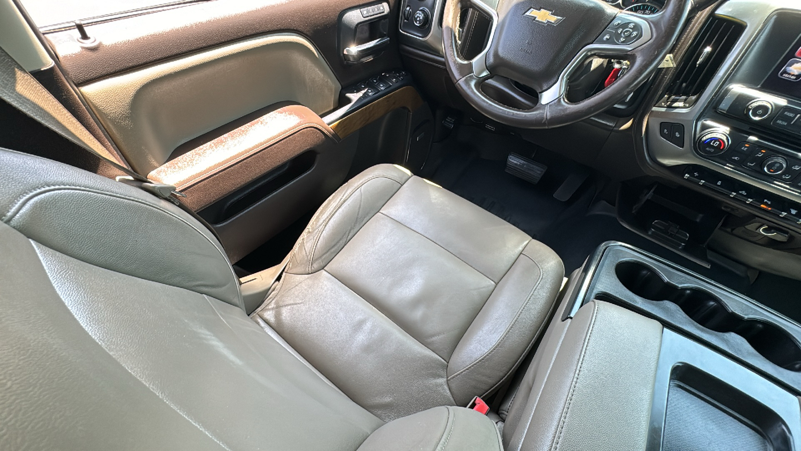 2015 Chevrolet Silverado 2500HD LTZ 22