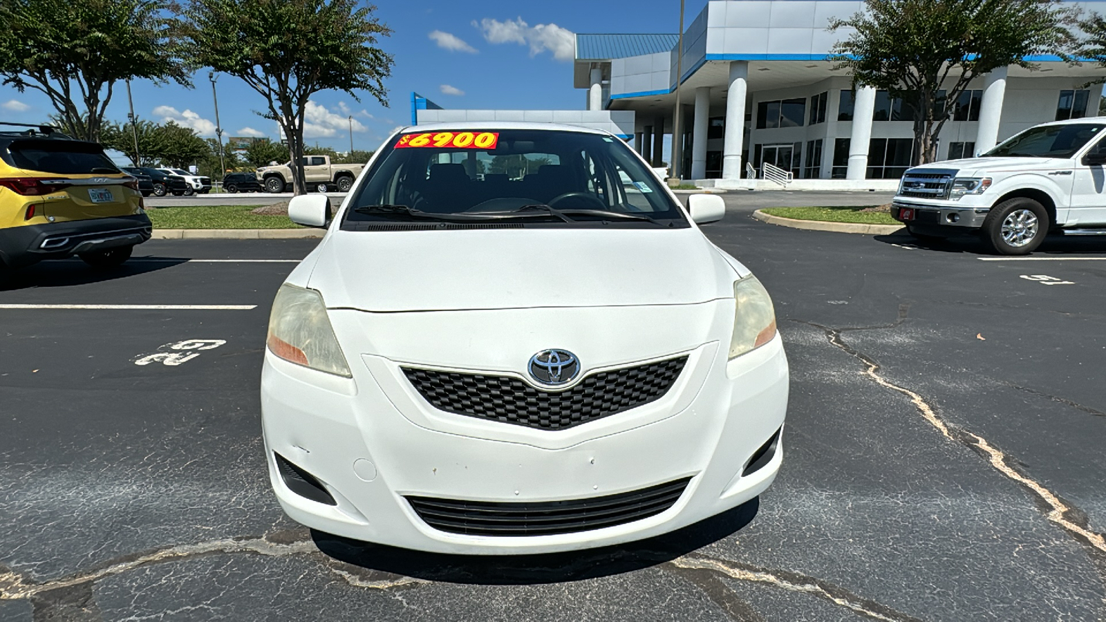 2009 Toyota Yaris  21