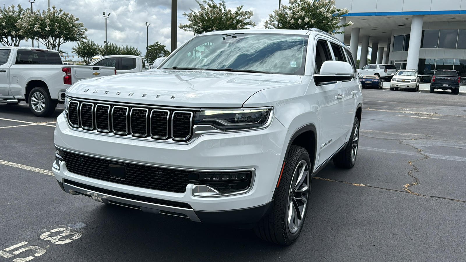 2022 Jeep Wagoneer Series III 1