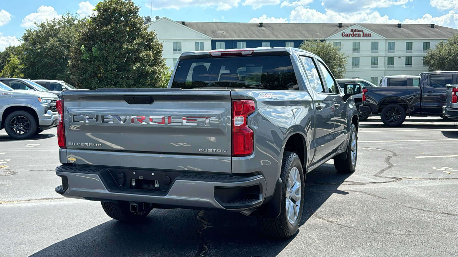 2022 Chevrolet Silverado 1500 LTD Custom 26